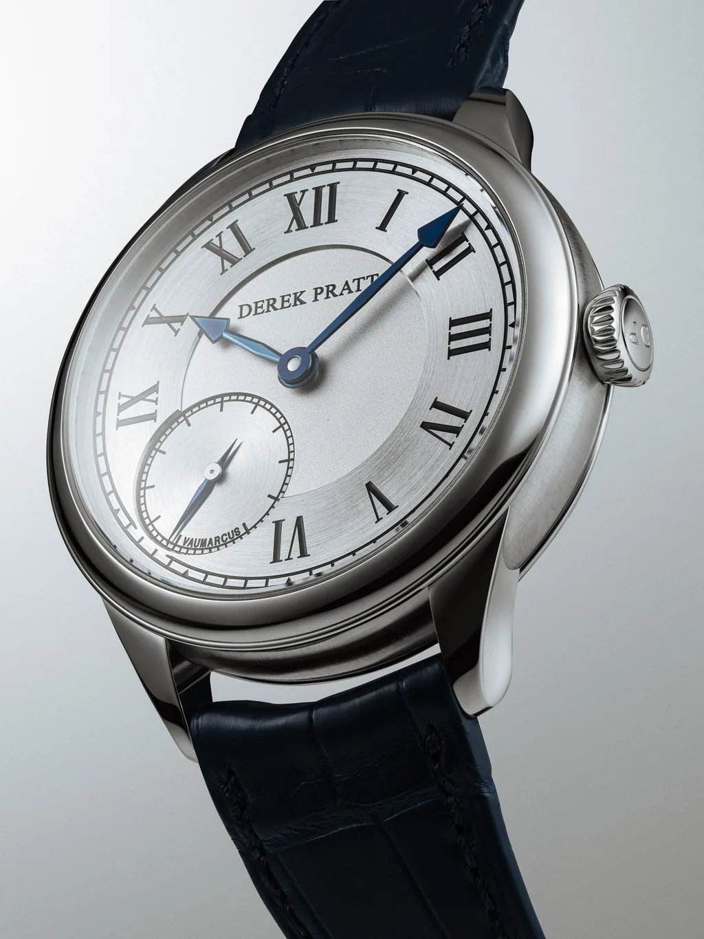 Derek Pratt — case profile with DP-engraved crown